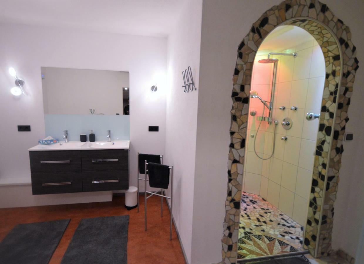 Ferien Haus - Ferienwohnung Lorena Neustift im Stubaital Eksteriør billede