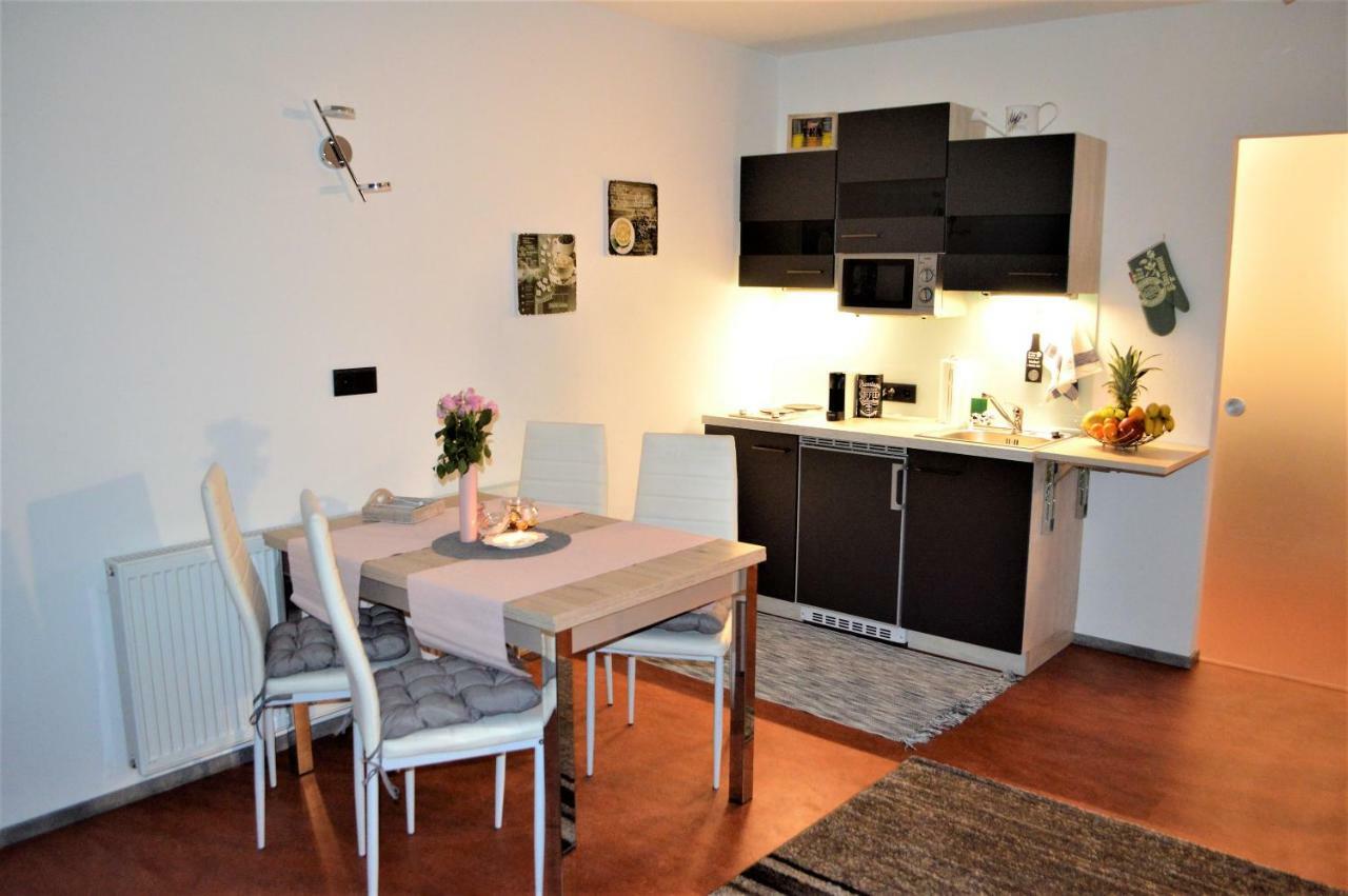 Ferien Haus - Ferienwohnung Lorena Neustift im Stubaital Eksteriør billede